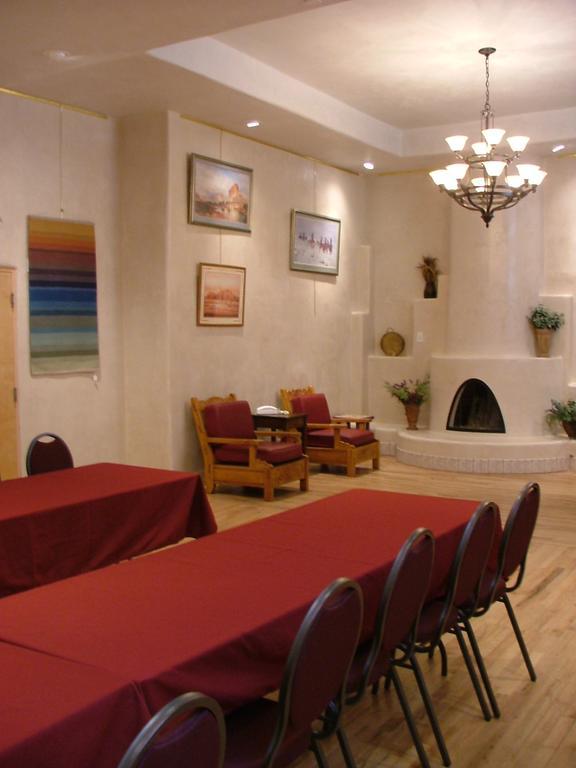 Hotel La Fonda De เทาส์ ภายนอก รูปภาพ